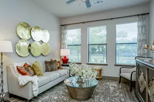 2033 S Gessner Rd, Houston, TX 77063 - Photo 21