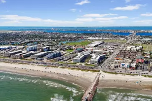 6102 Seawall Blvd, Galveston, TX 77551 - Photo 27