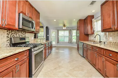 5510 Poundstone Court, Sugar Land, TX 77479 - Photo 13