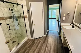 7215 La Entrada Dr, Houston, TX 77083 - Photo 11