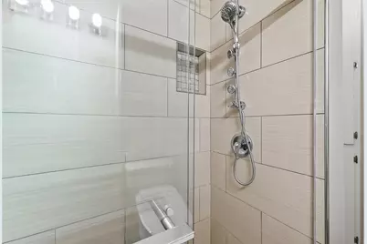 909 Silber Road #16C, Houston, TX 77024 - Photo 23