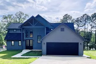 422 Beechwood Loop, Hemphill, TX 75948 - Photo 1