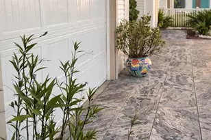 431 Hana Dr, Tiki Island, TX 77554 - Photo 13