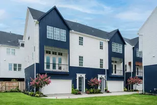 737 Bringhurst St, Houston, TX 77020 - Photo 1