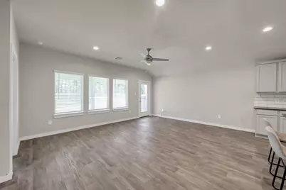 14245 Wonder Lake Lane, Conroe, TX 77384 - Photo 5