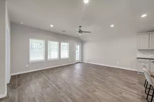 14245 Wonder Lake Ln, Conroe, TX 77384 - Photo 5