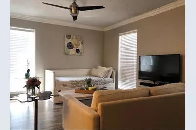 6402 Del Monte Drive #121, Houston, TX 77057 - Photo 15