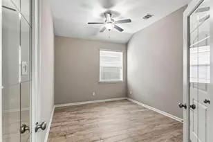 208 Capriccio Ln, Montgomery, TX 77316 - Photo 11