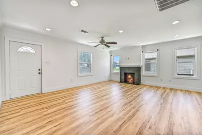 4924 Austin Drive, Galveston, TX 77551 - Photo 9