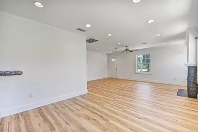 4924 Austin Drive, Galveston, TX 77551 - Photo 7