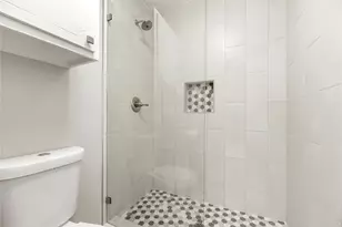 5711 Sugar Hill Dr, Houston, TX 77057 - Photo 19