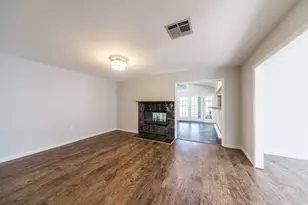 3627 Tartan Ln, Houston, TX 77025 - Photo 5