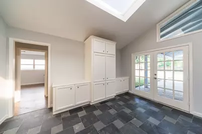 3627 Tartan Lane, Houston, TX 77025 - Photo 9