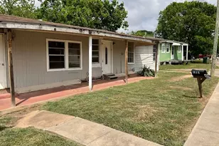 1208 W 10th St, Freeport, TX 77541 - Photo 1