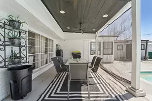 2004 S Palm Ct, Pasadena, TX 77502 - Photo 27