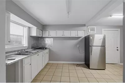6700 Avenue S Unit D, Houston, TX 77011 - Photo 3
