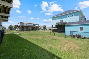 956 Biscayne, Crystal Beach, TX 77650 - Photo 35