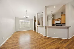 1863 Creek Dr, Houston, TX 77080 - Photo 5