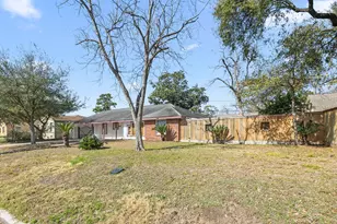 415 Woodard St, Houston, TX 77009 - Photo 3