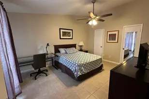8100 Cambridge St, Houston, TX 77054 - Photo 3