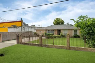 740 Post St, Houston, TX 77022 - Photo 3