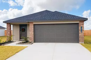 1018 Bluegill Ln, Alvin, TX 77511 - Photo 1