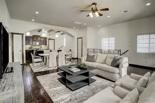 1426 W 21st St, Houston, TX 77008 - Photo 11