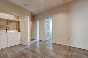 3742 E Ashford Villa Ln, Houston, TX 77082 - Photo 25