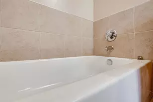 3742 E Ashford Villa Ln, Houston, TX 77082 - Photo 35