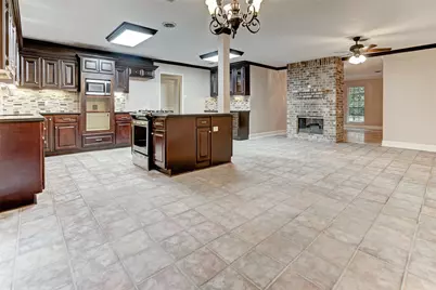 4315 Woodvalley Drive, Houston, TX 77096 - Photo 13