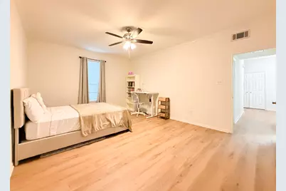 2255 Braeswood Park Drive #117, Houston, TX 77030 - Photo 11