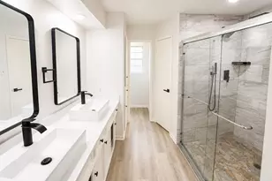 10710 Sandy Shoals Dr, Houston, TX 77071 - Photo 23