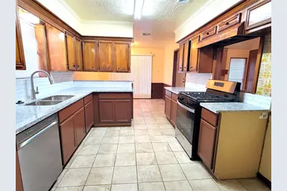12811 Stillington Drive, Houston, TX 77015 - Photo 11