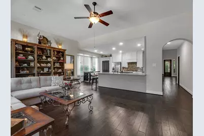 14 Larchfield Court, Tomball, TX 77375 - Photo 11