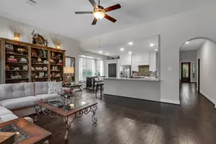 14 Larchfield Ct, Tomball, TX 77375 - Photo 11