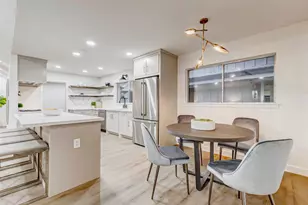 9219 Timberside Dr, Houston, TX 77025 - Photo 17