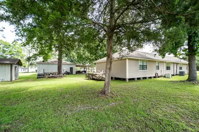 10994 Fostoria Road, Cleveland, TX 77328 - Photo 9