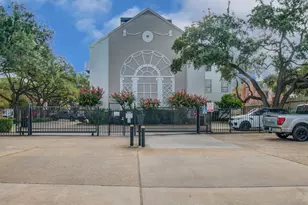2333 Bering Dr, Houston, TX 77057 - Photo 3