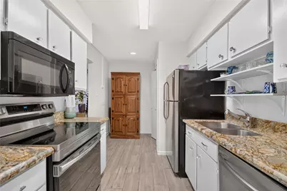 2333 Bering Drive #116, Houston, TX 77057 - Photo 7