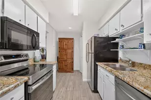 2333 Bering Dr, Houston, TX 77057 - Photo 21