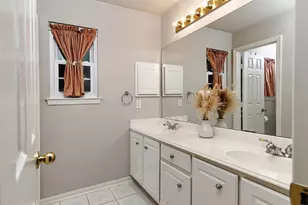 62 N Linton Ridge Cir, The Woodlands, TX 77382 - Photo 27