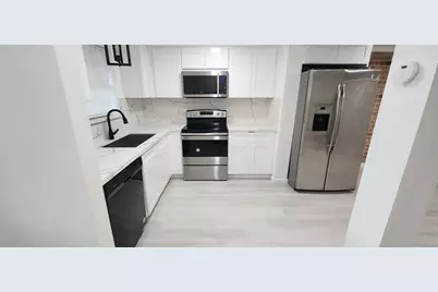12 Hyde Park Blvd #7, Houston, TX 77006 - Photo 7