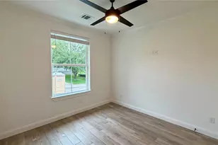 110 Cove Pl Ct, Conroe, TX 77356 - Photo 19