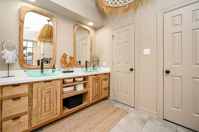 13606 Champions Centre Drive, Houston, TX 77069 - Photo 43