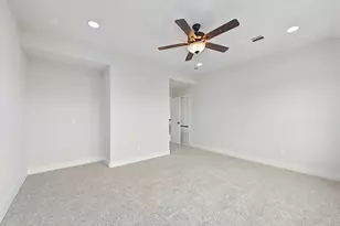 13614 Hartwell Bend Dr, Texas City, TX 77568 - Photo 35