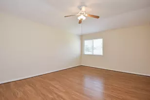 23527 Maple View Dr, Spring, TX 77373 - Photo 17