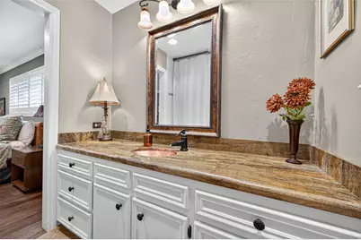 13931 Kingsride Lane, Houston, TX 77079 - Photo 25