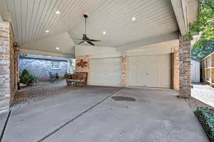 13931 Kingsride Ln, Houston, TX 77079 - Photo 33