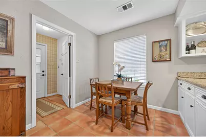 13931 Kingsride Lane, Houston, TX 77079 - Photo 11