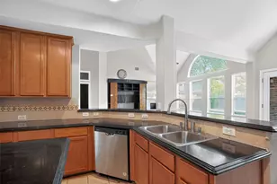 3314 Crimson Maple Ct, Houston, TX 77345 - Photo 15